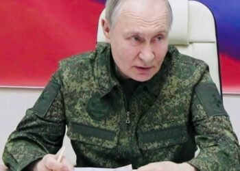 Vladimir Poutine soutient une trêve en Ukraine, mais pose ses conditions